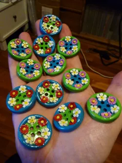 Flower button