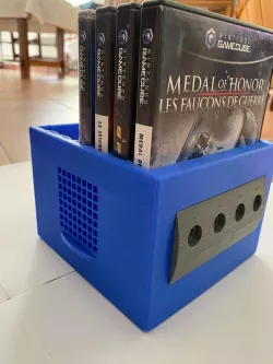 GAMECUBE NINTENDO game case holder