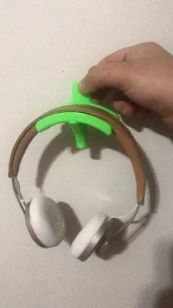 headphone holder