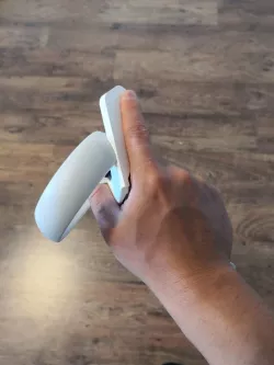 Minimalist Eleven Table Tennis Adapter for Oculus Quest 2