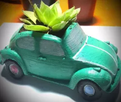 Planter / Maceta Volkswagen Beetle