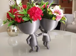 Robert vase