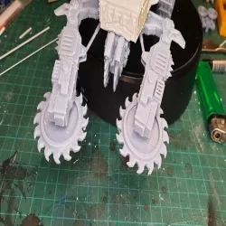 Space Orc/Ork large saw