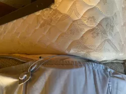 Bed Sheet Holder/Table Cloth holder