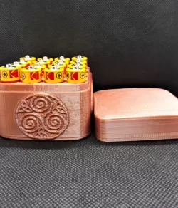 Celtic Trinity Spiral battery box 16x AA