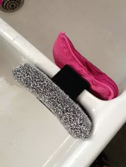 Double Sponge Holder