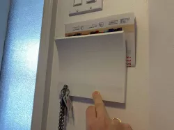 Entryway Organizer for Keys and Mail