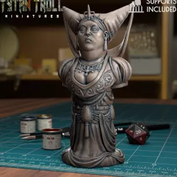 Human Chess Queen [Pre-Supported]