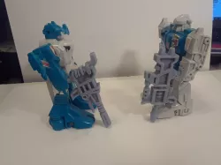 Phelps3D Autobot G1 Transformers Twintwist Topspin Jumpstarter weapons