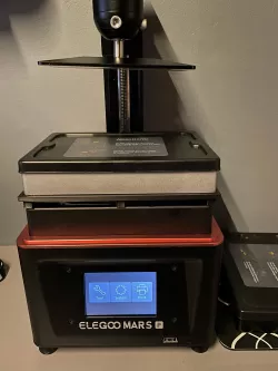 Resin tray holder for Elegoo Mars Pro