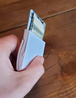 Slim wallet