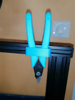 Clamp holder