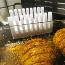 Hasselback Vegetable Cutter Kitchen Accessory