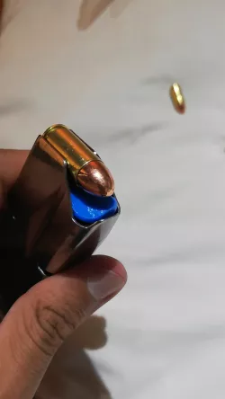 CZ  magazine follower