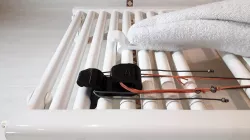 Towel rail-radiator hanger