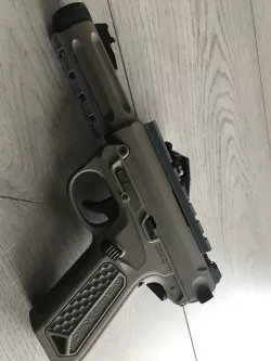AAP01 upper/under rail