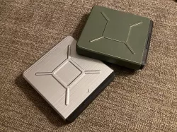 Cigarette box