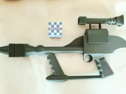 Gerry Anderson UFO Alien Gun Rifle Shado