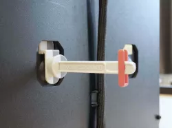 Universal Cantilevered Spool Holder for 3D printers
