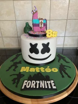 Fornite cake decoration kit (cookie cutters)(emporter pièce)
