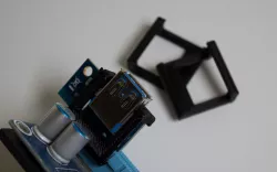 IMPROVED STRONGER PCIE RISER CLIP LOCKS