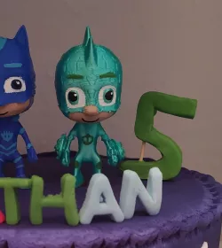 PJ MASKS, GEKKO, PYJAMASK POP