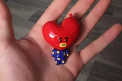 Tata keychain bt21