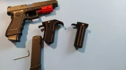 Vertical foregrip for GEN 3 Glock