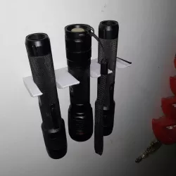 wall mount flashlight / Taschenlampe