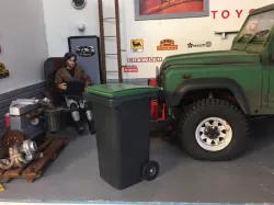 Waste bin 1/10