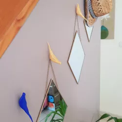 Bird peg / handle / holder