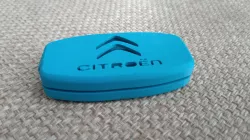 Citroen clip for the seat belt