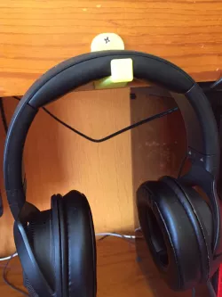 Headset hook
