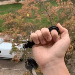 KUNAI KEYCHCHAIN SPINNER
