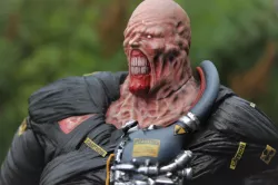 Nemesis Statue (RESIDENT EVIL)