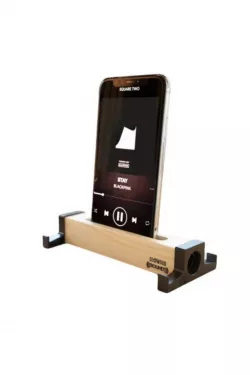 Phone Holder and Phone's Voice Booster (Ready for 3D Print)