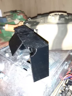 Tank RC] Engine housing for Tiger 2 RC 1/16