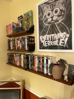 VHS Shelf Bracket
