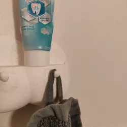 Tittie Rack towel hanger