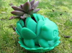Blooming Bulbasaur Planter With Leaf Drainage Tray