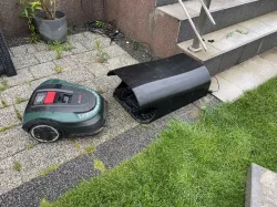 Bosch indego lawn mower home.