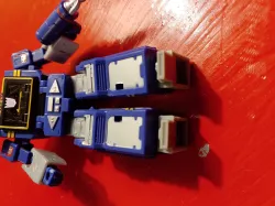 Core class Soundwave feet upgrade