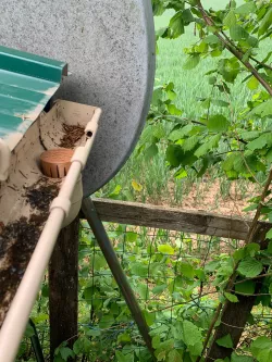 Gutter topping for a gutter