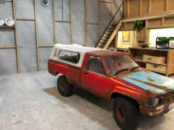 Harde top hilux FMS 1/18 (model 2)