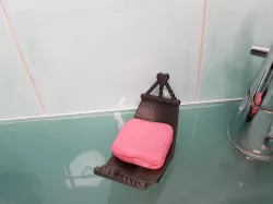 Lovely hammock soap holder with hearts