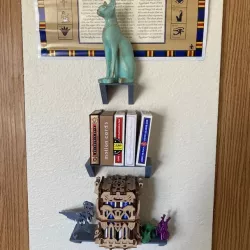Assorted Display Shelves