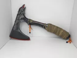 BLOODHOUND HEIRLOOM AXE