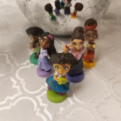 Enchanted / Encanto Family / Família Madrigal