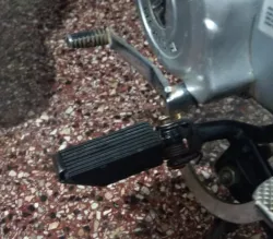 Front pedal mondial dax