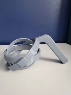 Self Leveling Glass Holder